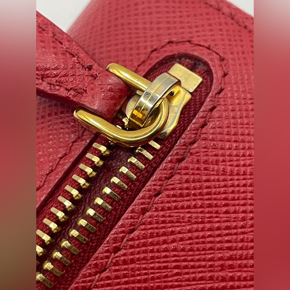 Prada - Saffiano Leather | Double Snap Long Wallet - Red | Gold Hardware - Picture 9 of 16